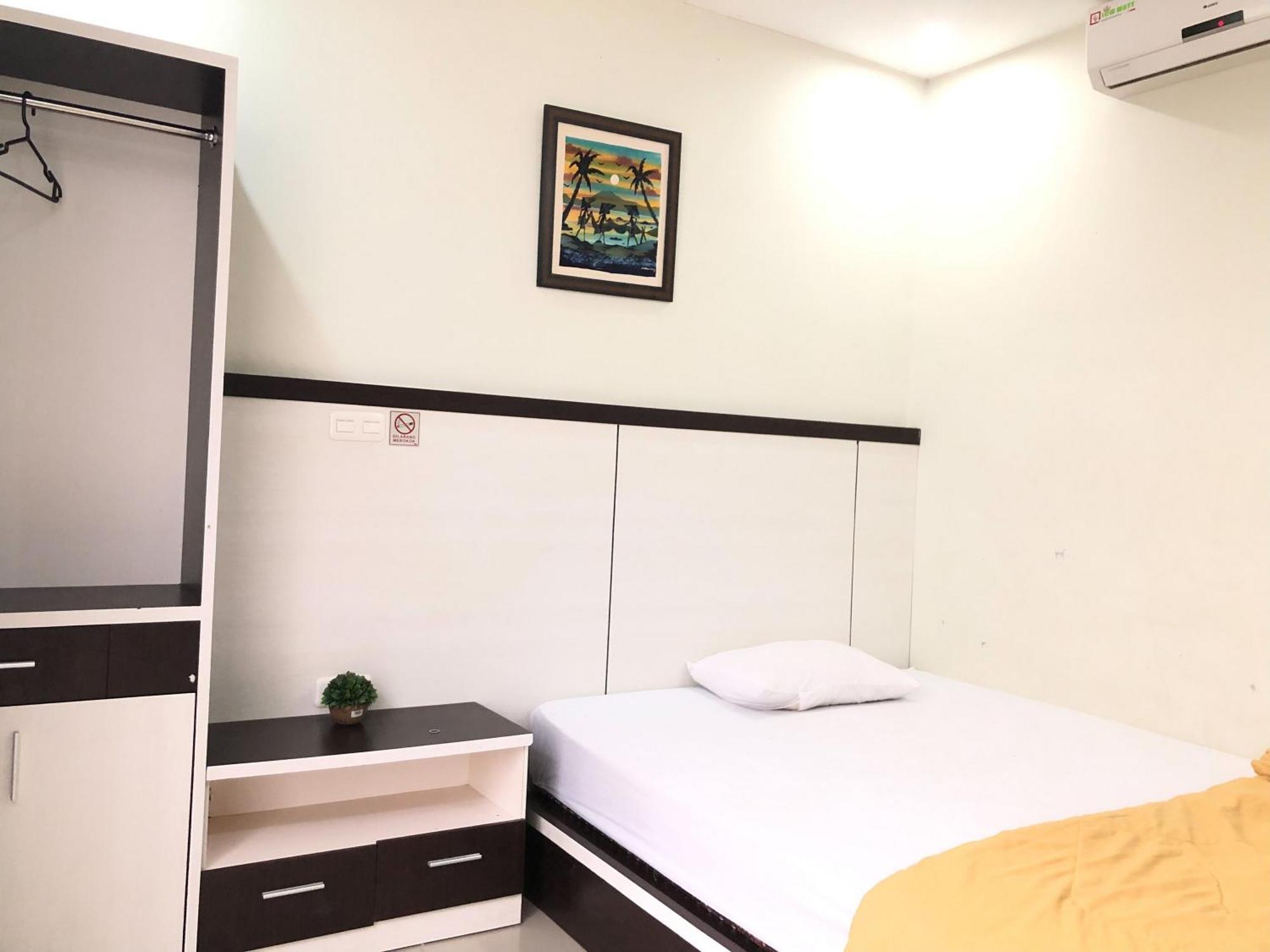 Reddooz Plus At Ininnawa Homestay Syariah Palu Exteriér fotografie