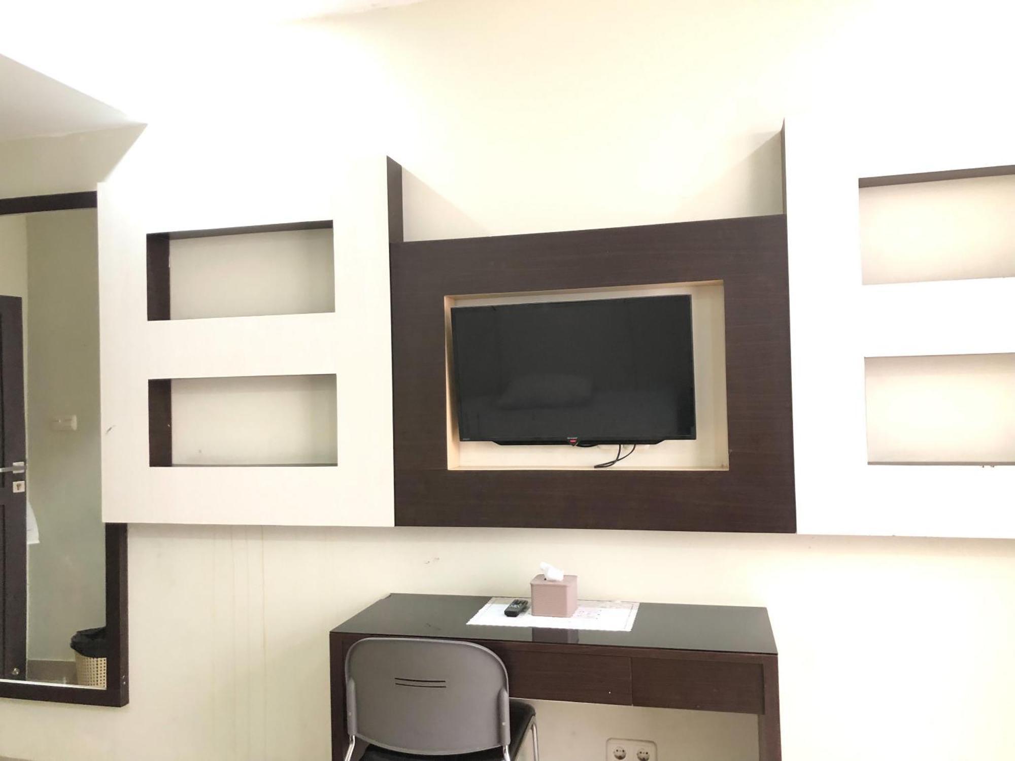 Reddooz Plus At Ininnawa Homestay Syariah Palu Exteriér fotografie